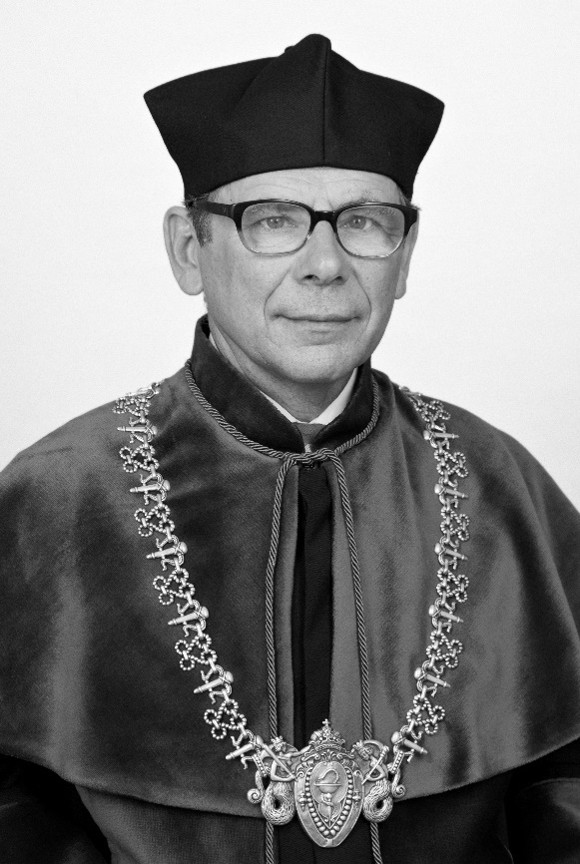 PIOTR WROCZYŃSKI 